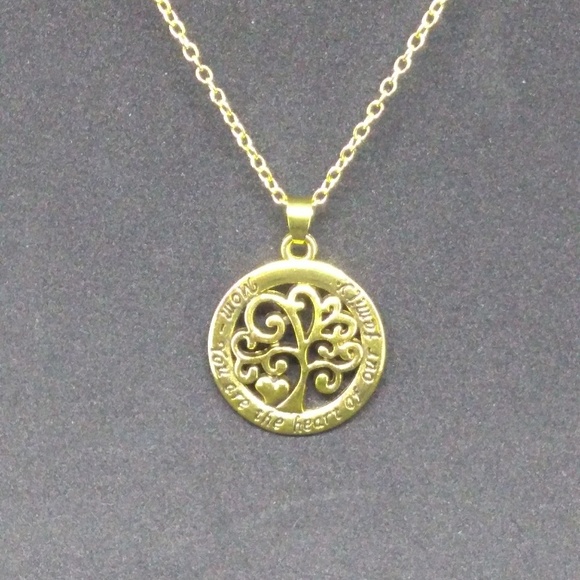Necklace - Picture 1 of 4